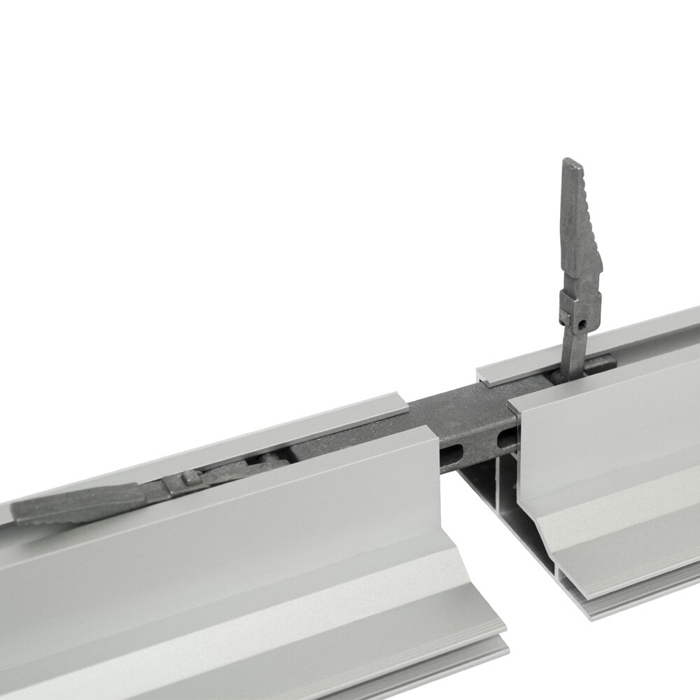 Resort Tool Free Center Connector