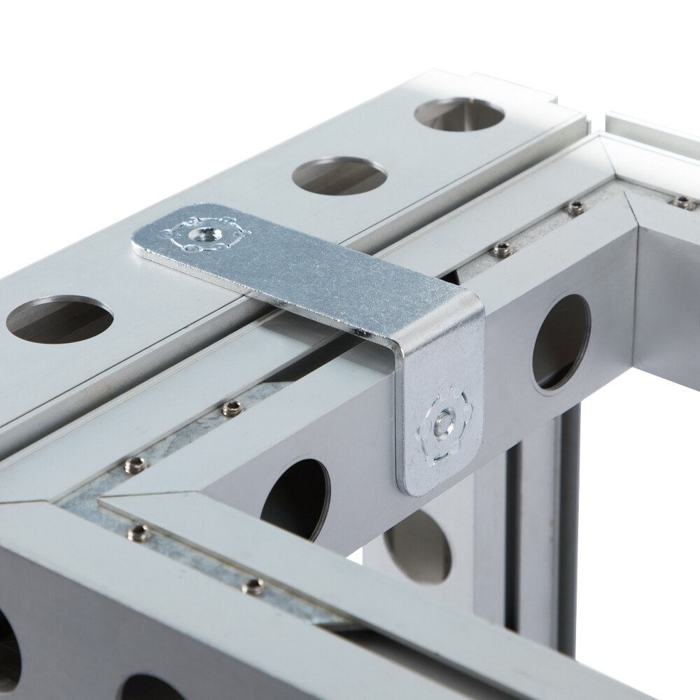 Top ceiling 90 degree connector